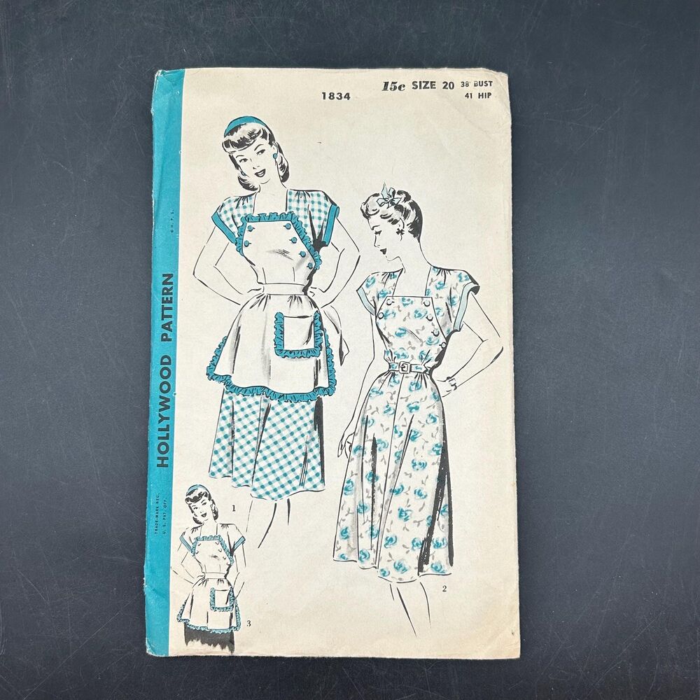 Vintage Sewing Apron dress Pattern 1940s pattern, # 834, uncut original,
